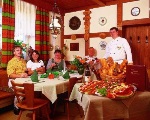 Hotel Post Nordhalben Екстер'єр фото